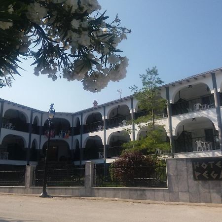 Pegasus Hotel Hanioti Exterior foto