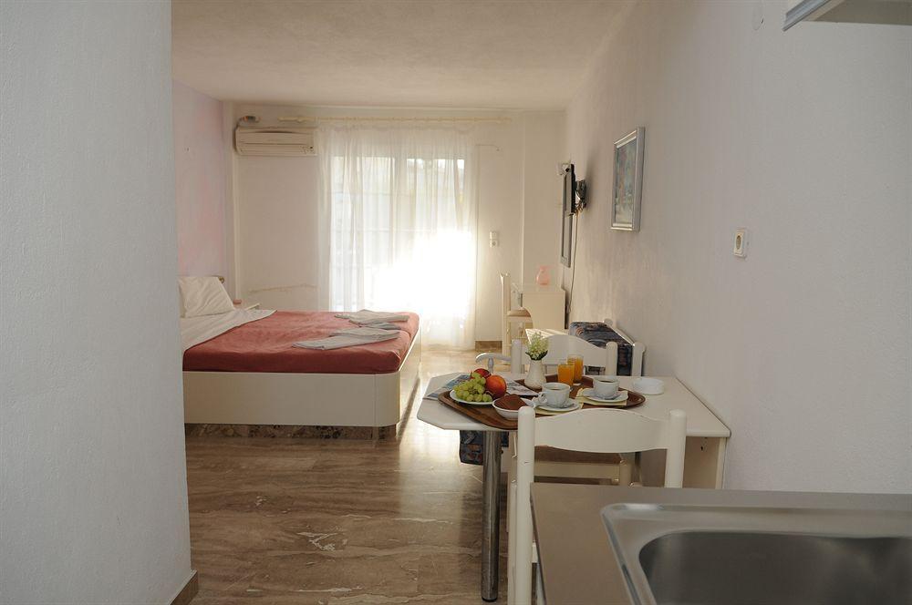 Pegasus Hotel Hanioti Exterior foto